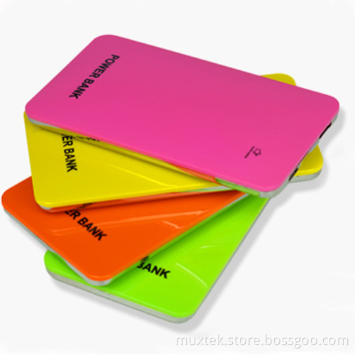 Charger 10000mAh Larger Capacity Unversal Ultrathin Mobile Power Supply